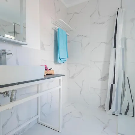 Vila Vill'a&r Tenerife